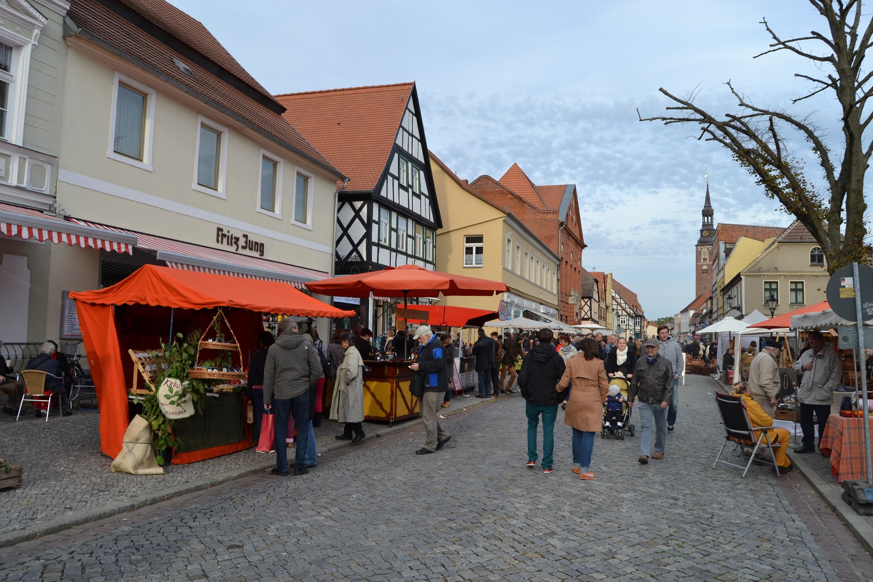 Tangermünde Markttreiben